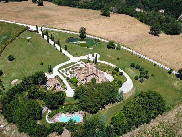 Casa in vendita a Marche, Macerata
