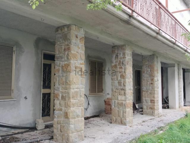 Casa in vendita a Campotosto, Abruzzo