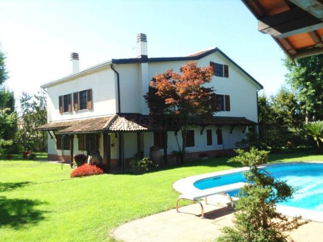 Casa in vendita a Mortara, Lombardia
