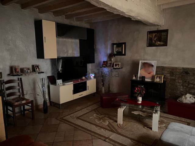 Casa in vendita a Gazzola, Reggio Emilia
