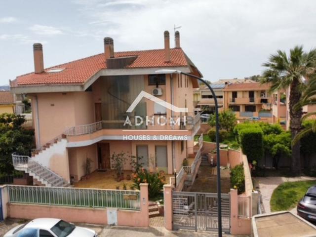 Casa in vendita a Selargius, Sardigna/Sardegna