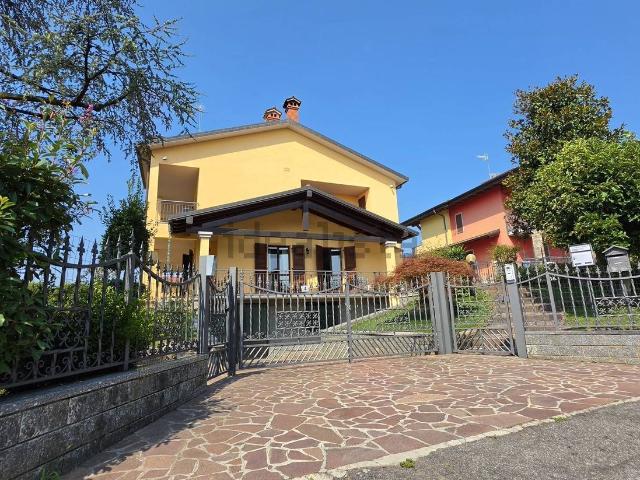 Casa in vendita a Bercio, Sotto il Monte Giovanni XXIII