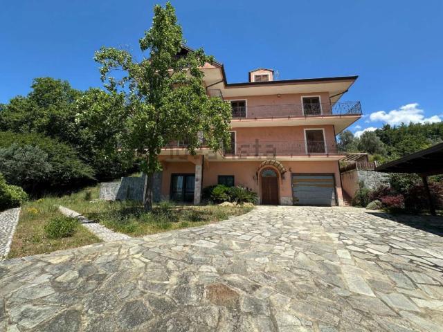 Casa in vendita a Montecorvino Pugliano, Campania