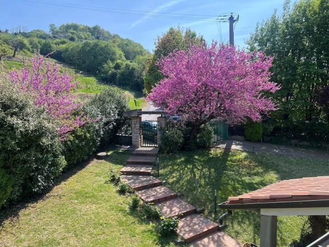 Casa in vendita a Cellatica, Brescia