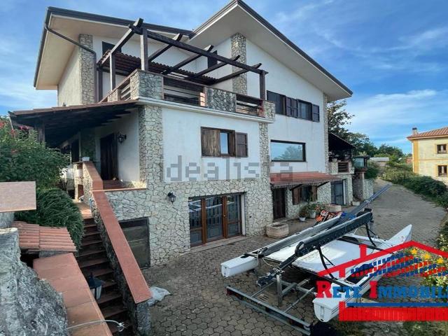 Casa in vendita a Calabria, Cosenza