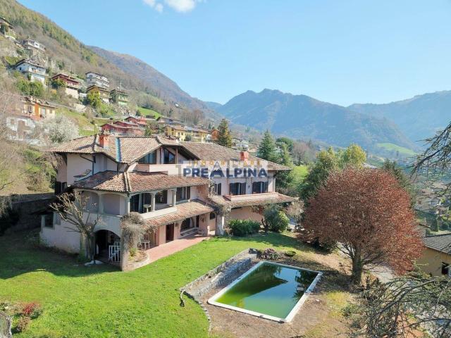 Casa in vendita a Gandino, Lombardia
