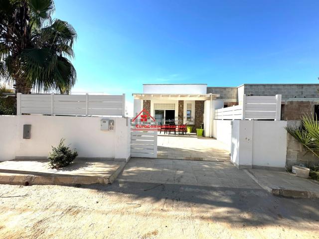 Casa in vendita a Marina di Mancaversa, Puglia