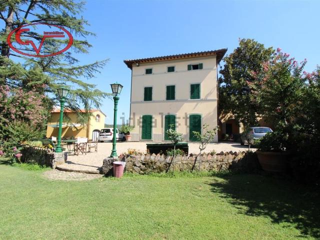 Casa in vendita a Bucine, Toscana