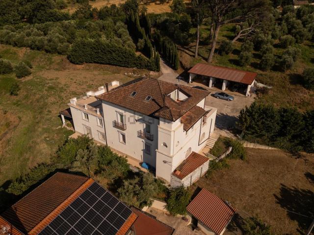 Casa in vendita a Contrada San Vito, Benevento