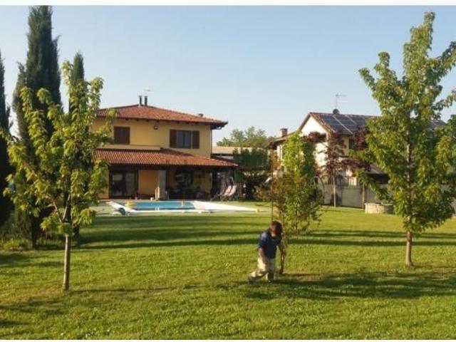 Casa in vendita a Piemonte, Asti