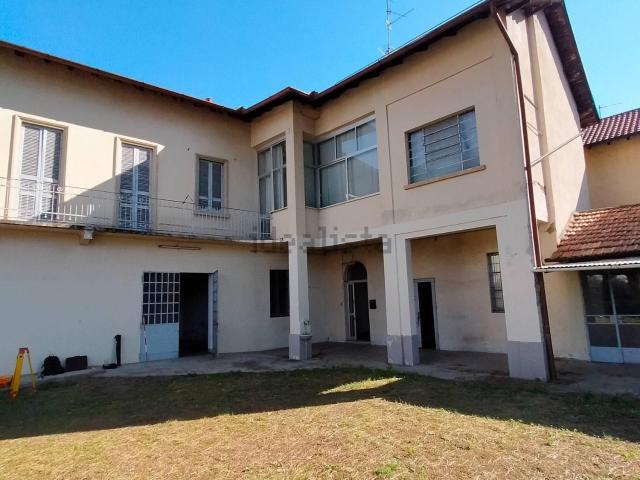 Casa in vendita a San Martino, Cassano Magnago