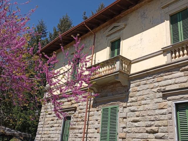 Casa in vendita a Vaglia, Toscana