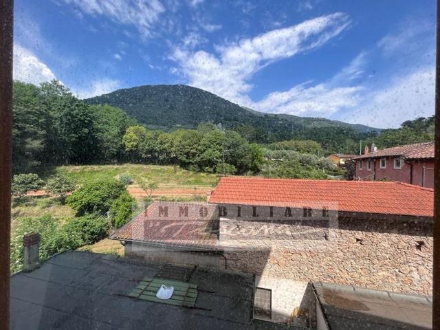 Casa in vendita a Camaiore, Toscana