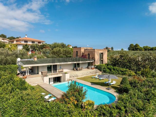 Casa in vendita a Città Sant'angelo, Abruzzo