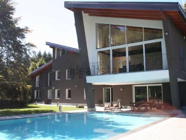 Casa in vendita a Cassano Magnago, Lombardia