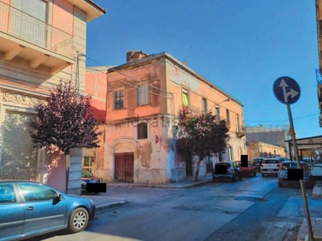 Casa in vendita a Vittoria, Sicilia