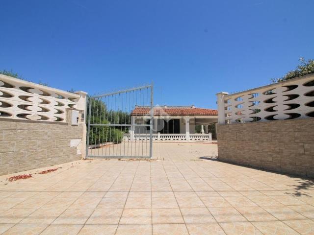 Casa in vendita a Villanova, Puglia