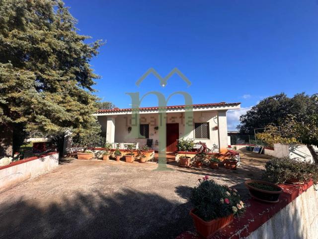 Casa in vendita a Contrada Spierti, Puglia