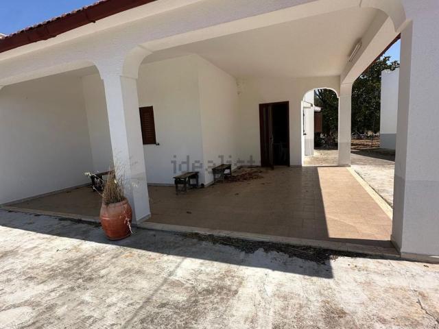 Casa in vendita a Puglia, Brindisi