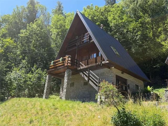 Casa in vendita a Antey Saint André, Aosta