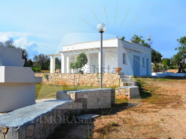 Casa in vendita a Marina di Felloniche, Puglia