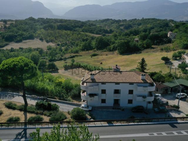 Casa in vendita a Abbateggio, Pescara