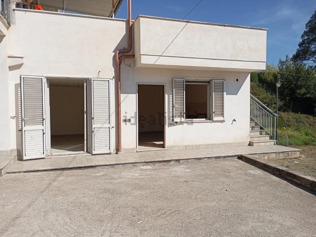 Casa in vendita a Tremensuoli Vecchio, Minturno