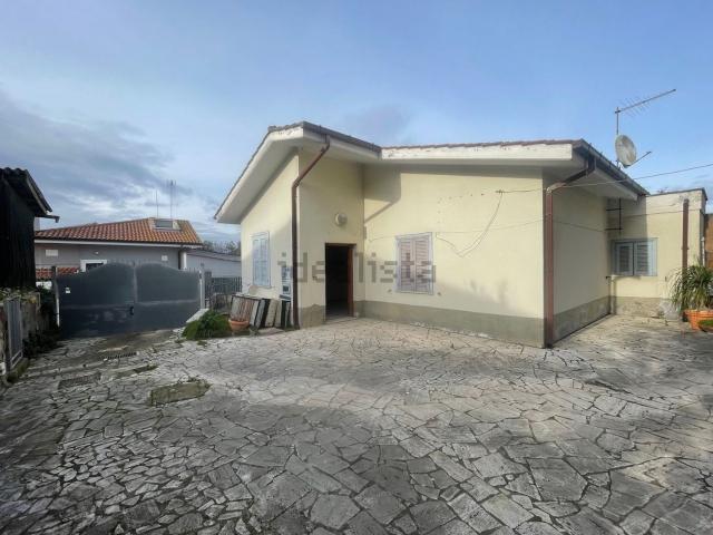 Casa in vendita a Roma Capitale, Lazio