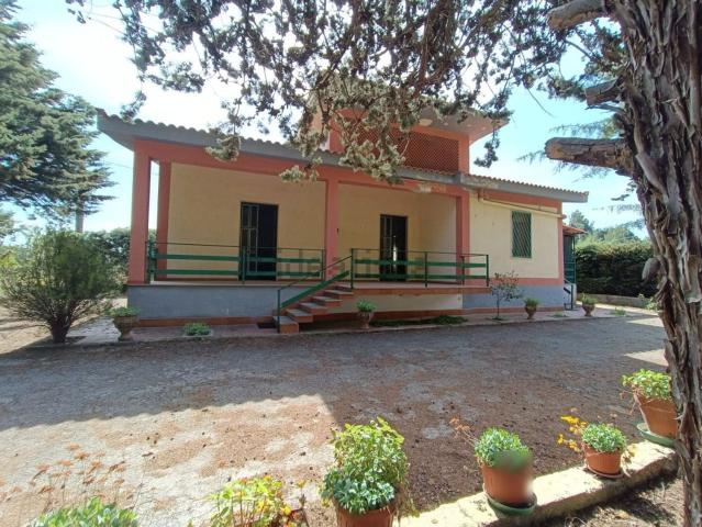 Casa in vendita a Puglia, Barletta-andria-trani