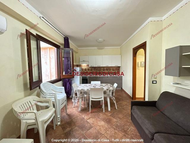 Casa in vendita a Campofelice Di Roccella, Sicilia