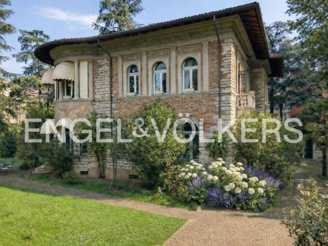 Casa in vendita a Zona Nord, Brescia