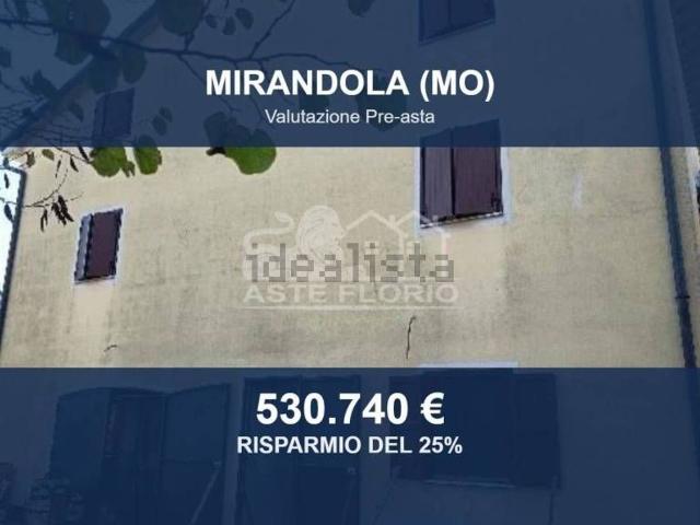 Casa in vendita a Unione Comuni Modenesi Area Nord, Mirandola
