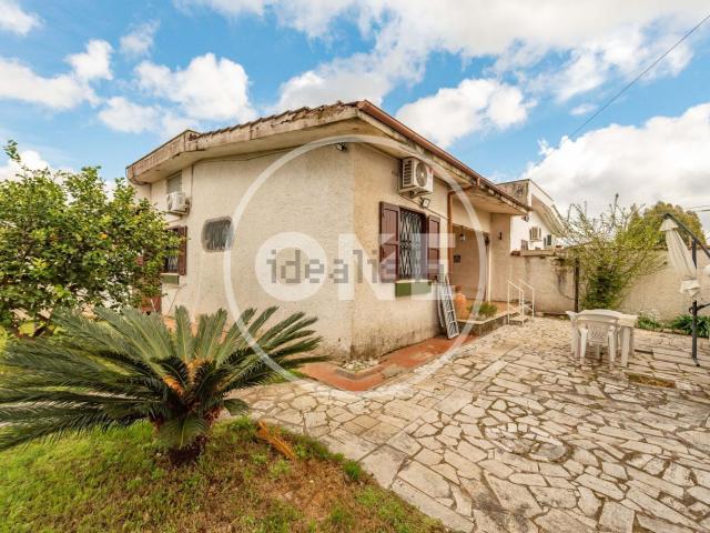 Casa in vendita a Colle Romito, Roma Capitale