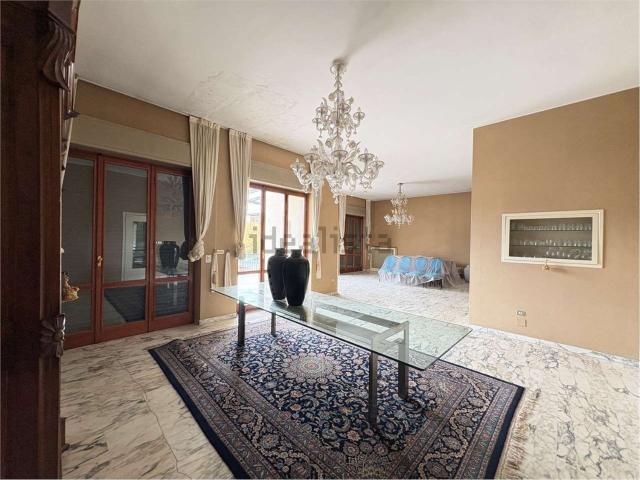 Casa in vendita a Ponte dell'Olio, Piacenza