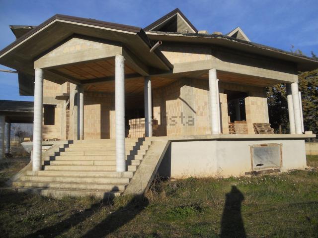 Casa in vendita a Avezzano, Abruzzo