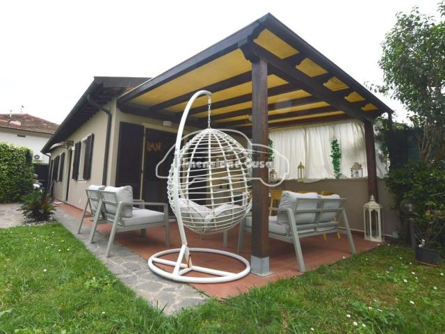 Casa in vendita a Capannori, Lucca