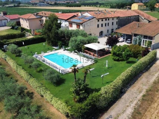 Casa in vendita a Sommacampagna, Veneto