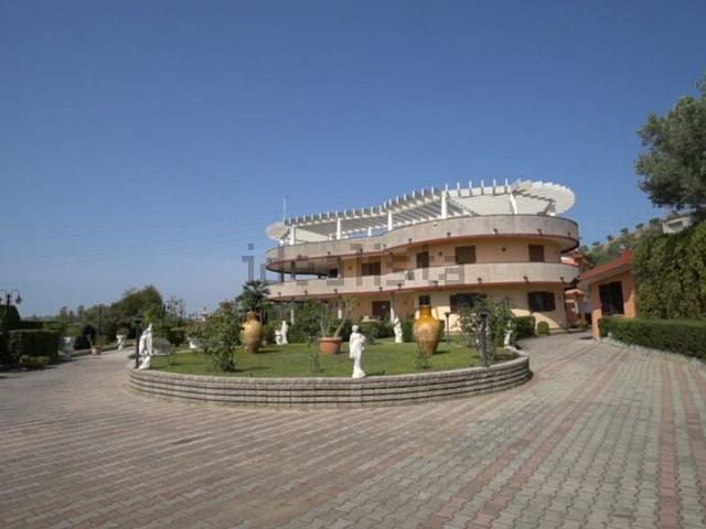 Casa in vendita a Calabria, Crotone