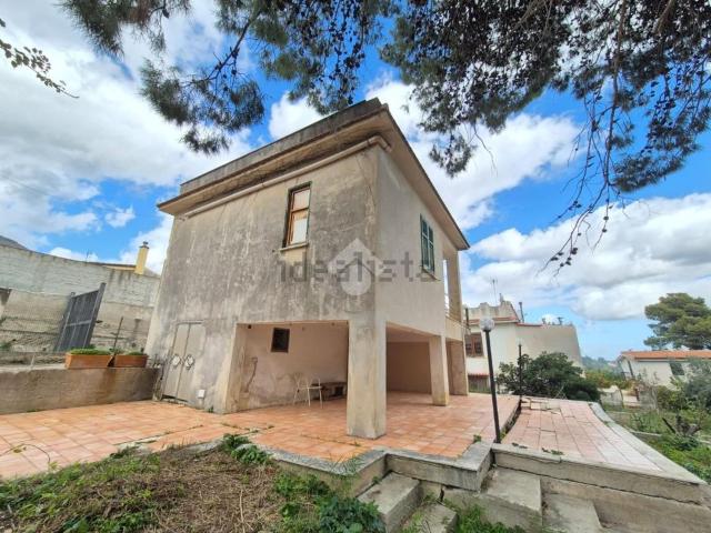Casa in vendita a Villaggio Santa Rosalia, Monreale