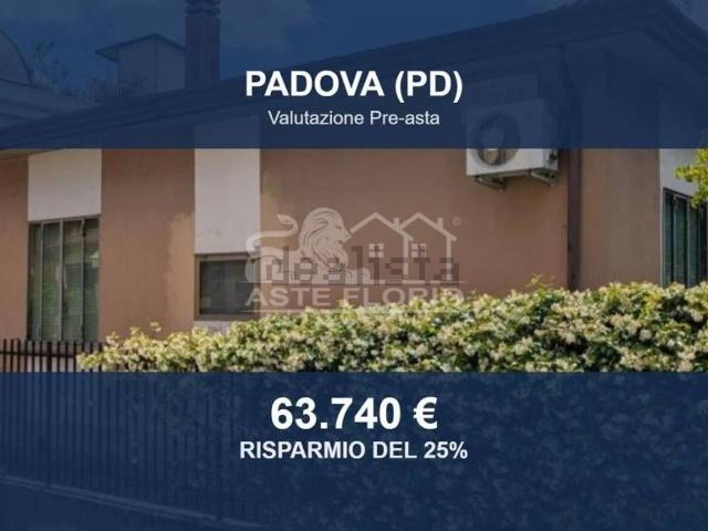 Casa in vendita a Padova, Veneto