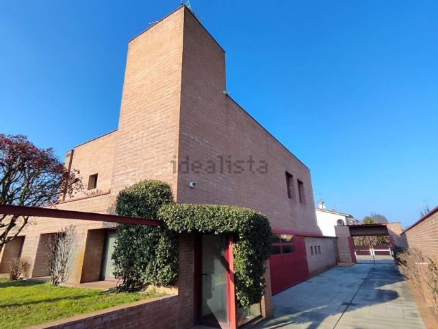 Casa in vendita a Viadana, Mantova