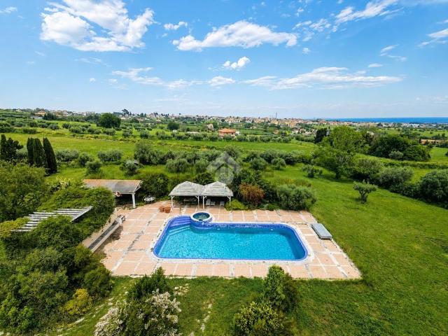 Casa in vendita a Case di Trento, Giulianova
