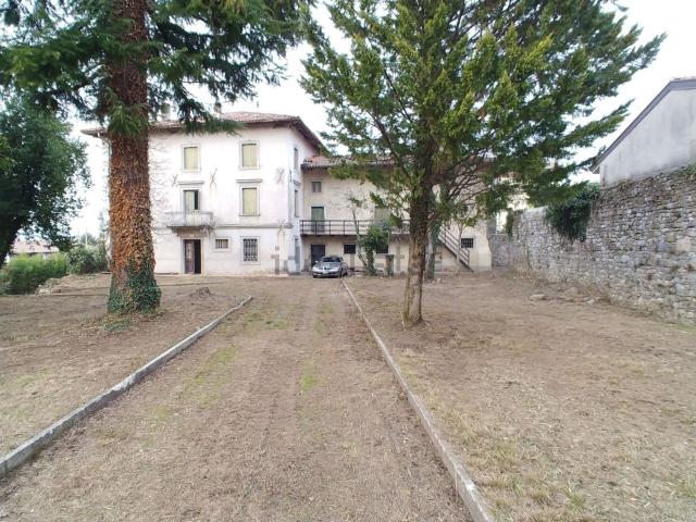 Casa in vendita a Loneriacco / Nanarià, Tarcento / Tarcint