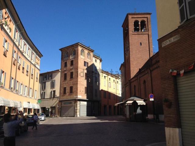 Casa in vendita a Infrangibile, Piacenza