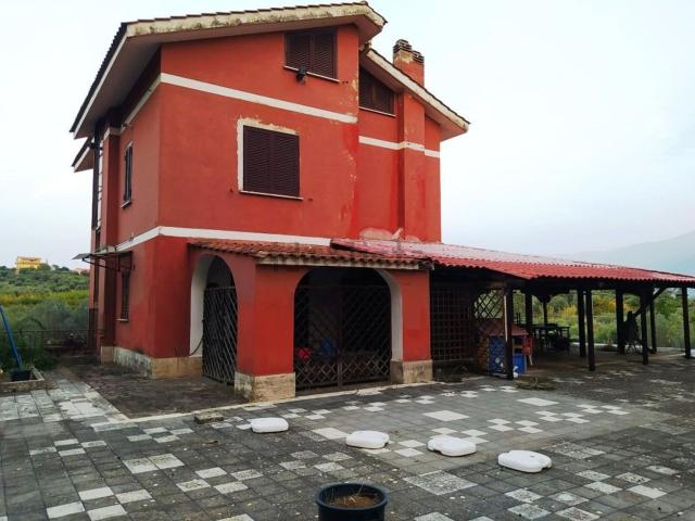 Casa in vendita a Roma Capitale, Lazio