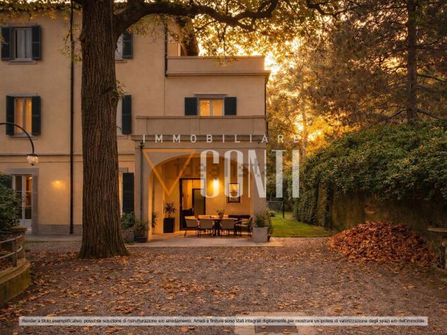 Casa in vendita a Tradate, Lombardia
