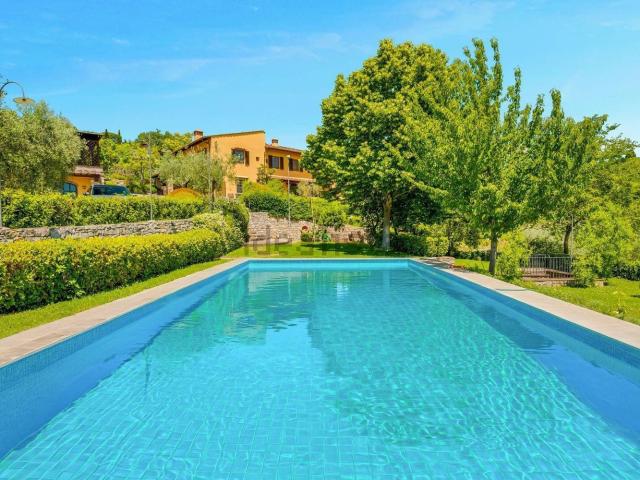Casa in vendita a Serpiolle, Firenze