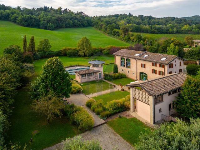 Casa in vendita a Colline Matildiche, Re