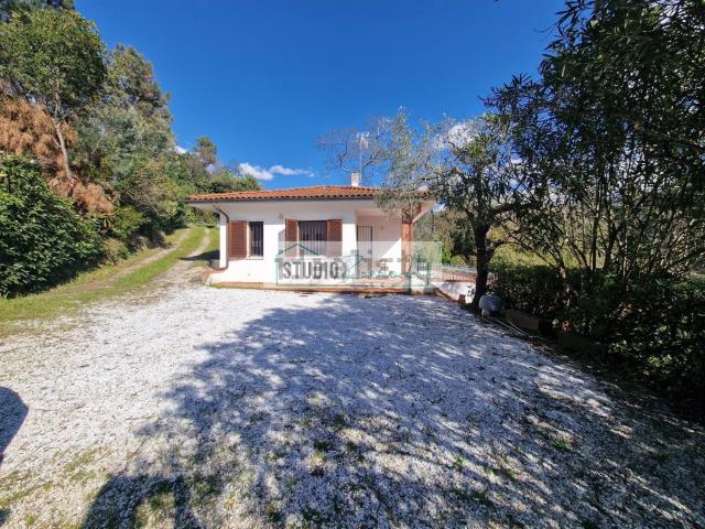 Casa in vendita a Camaiore, Toscana