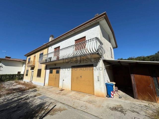 Casa in vendita a Caonada, Montebelluna